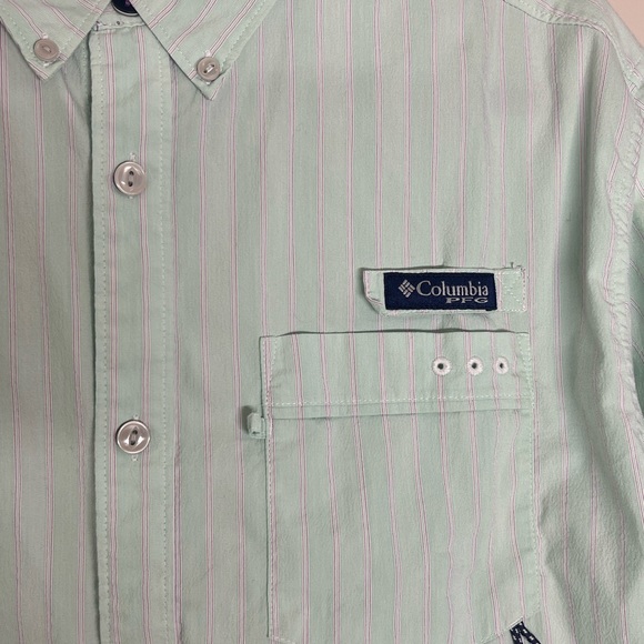 Columbia PFG Regular Button down - Picture 3 of 3